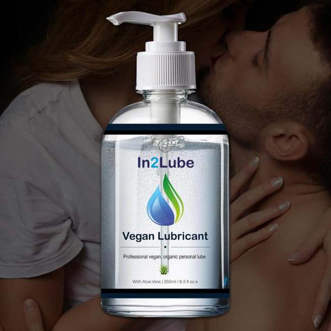 In2Lube Vegan Personal Lubricant 250ml couple kissing
